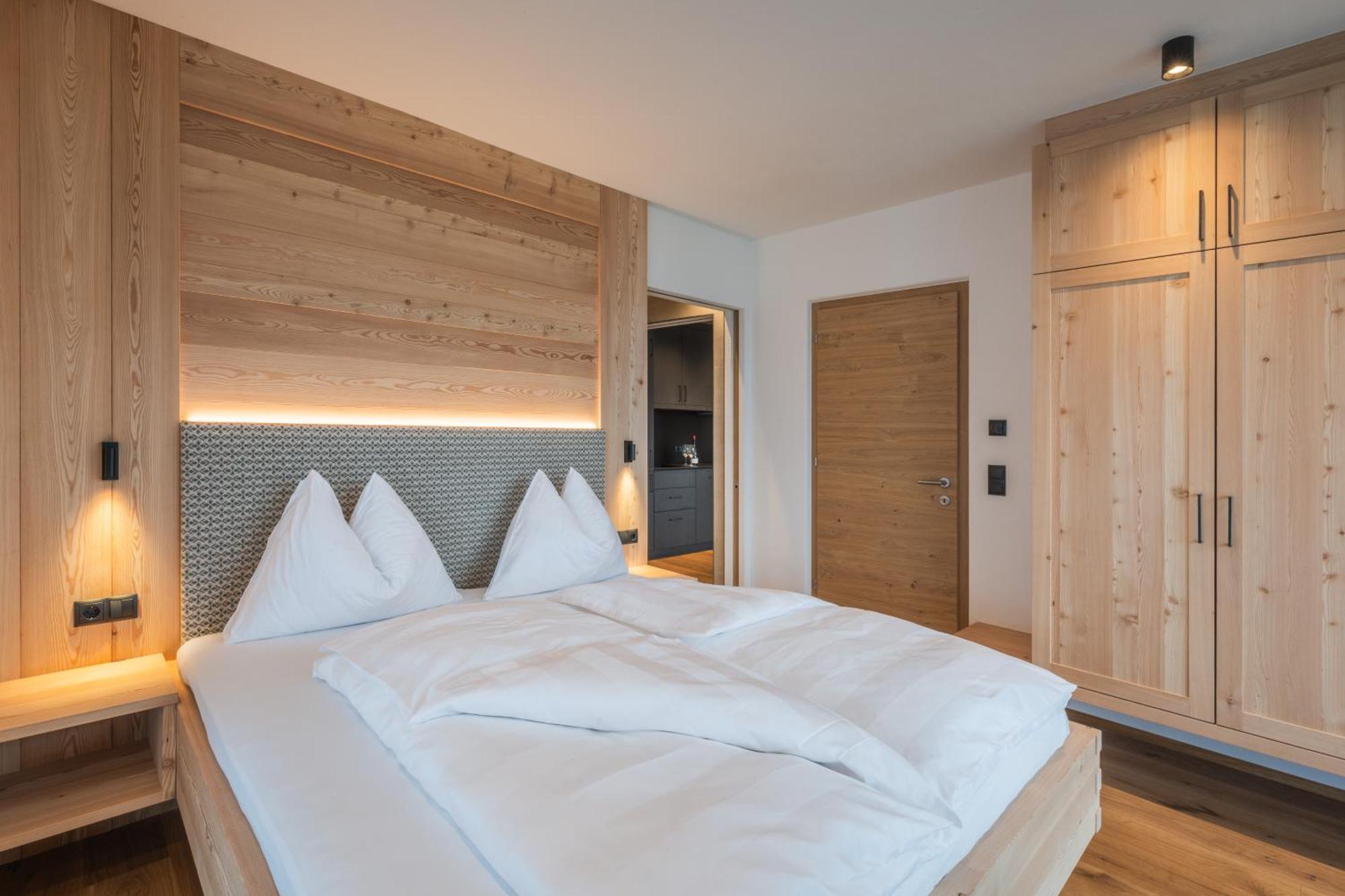 A-Lunis Aparthotel Brunico Exterior photo